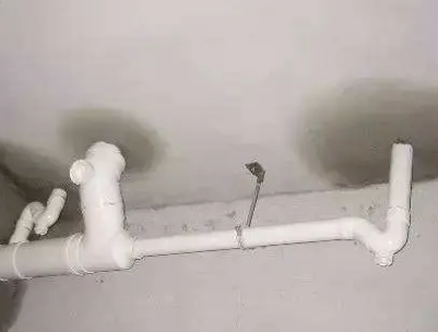 翁源卫生间测漏水的几种情景